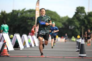 BIB: 570
                            <button type="button" onclick="openModal(5106108)" class="btn btn-primary btn-sm float-right btn-popup" data-toggle="modal" data-target=".modal-high-quality">
                        <i class="fas fa-shopping-cart"></i> Add to Cart
                    </button>
                                            <button type="button" onclick="isThisMe(5106108, true)" class="btn btn-success btn-sm float-right btn-popup btn-isme hidden" data-toggle="tooltip" data-placement="bottom" title="นี่คือรูปของคุณใช่ไหม คลิกที่นี่เพื่อเอาเข้าอัลบั้ม">
                        <i class="fas fa-plus"></i> Add to album
                    </button>
                    <button type="button" onclick="isThisMe(5106108, false)" class="btn btn-warning btn-sm float-right btn-popup btn-isnotme hidden">
                        <i class="fas fa-ban"></i> Remove from album
                    </button>