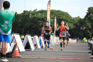 BIB: 
                            <button type="button" onclick="openModal(5106969)" class="btn btn-primary btn-sm float-right btn-popup" data-toggle="modal" data-target=".modal-high-quality">
                        <i class="fas fa-shopping-cart"></i> Add to Cart
                    </button>
                                            <button type="button" onclick="isThisMe(5106969, true)" class="btn btn-success btn-sm float-right btn-popup btn-isme hidden" data-toggle="tooltip" data-placement="bottom" title="นี่คือรูปของคุณใช่ไหม คลิกที่นี่เพื่อเอาเข้าอัลบั้ม">
                        <i class="fas fa-plus"></i> Add to album
                    </button>
                    <button type="button" onclick="isThisMe(5106969, false)" class="btn btn-warning btn-sm float-right btn-popup btn-isnotme hidden">
                        <i class="fas fa-ban"></i> Remove from album
                    </button>