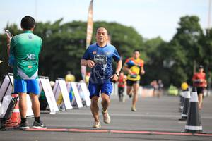 BIB: 0287
                            <button type="button" onclick="openModal(5103659)" class="btn btn-primary btn-sm float-right btn-popup" data-toggle="modal" data-target=".modal-high-quality">
                        <i class="fas fa-shopping-cart"></i> Add to Cart
                    </button>
                                            <button type="button" onclick="isThisMe(5103659, true)" class="btn btn-success btn-sm float-right btn-popup btn-isme hidden" data-toggle="tooltip" data-placement="bottom" title="นี่คือรูปของคุณใช่ไหม คลิกที่นี่เพื่อเอาเข้าอัลบั้ม">
                        <i class="fas fa-plus"></i> Add to album
                    </button>
                    <button type="button" onclick="isThisMe(5103659, false)" class="btn btn-warning btn-sm float-right btn-popup btn-isnotme hidden">
                        <i class="fas fa-ban"></i> Remove from album
                    </button>