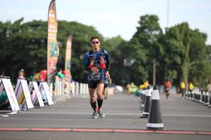 BIB: 
                            <button type="button" onclick="openModal(5123836)" class="btn btn-primary btn-sm float-right btn-popup" data-toggle="modal" data-target=".modal-high-quality">
                        <i class="fas fa-shopping-cart"></i> Add to Cart
                    </button>
                                            <button type="button" onclick="isThisMe(5123836, true)" class="btn btn-success btn-sm float-right btn-popup btn-isme hidden" data-toggle="tooltip" data-placement="bottom" title="นี่คือรูปของคุณใช่ไหม คลิกที่นี่เพื่อเอาเข้าอัลบั้ม">
                        <i class="fas fa-plus"></i> Add to album
                    </button>
                    <button type="button" onclick="isThisMe(5123836, false)" class="btn btn-warning btn-sm float-right btn-popup btn-isnotme hidden">
                        <i class="fas fa-ban"></i> Remove from album
                    </button>