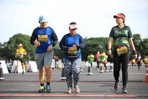 BIB: 0044, 0043, 0038
                            <button type="button" onclick="openModal(5087795)" class="btn btn-primary btn-sm float-right btn-popup" data-toggle="modal" data-target=".modal-high-quality">
                        <i class="fas fa-shopping-cart"></i> Add to Cart
                    </button>
                                            <button type="button" onclick="isThisMe(5087795, true)" class="btn btn-success btn-sm float-right btn-popup btn-isme hidden" data-toggle="tooltip" data-placement="bottom" title="นี่คือรูปของคุณใช่ไหม คลิกที่นี่เพื่อเอาเข้าอัลบั้ม">
                        <i class="fas fa-plus"></i> Add to album
                    </button>
                    <button type="button" onclick="isThisMe(5087795, false)" class="btn btn-warning btn-sm float-right btn-popup btn-isnotme hidden">
                        <i class="fas fa-ban"></i> Remove from album
                    </button>