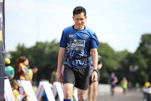 BIB: 0398
                            <button type="button" onclick="openModal(5136529)" class="btn btn-primary btn-sm float-right btn-popup" data-toggle="modal" data-target=".modal-high-quality">
                        <i class="fas fa-shopping-cart"></i> Add to Cart
                    </button>
                                            <button type="button" onclick="isThisMe(5136529, true)" class="btn btn-success btn-sm float-right btn-popup btn-isme hidden" data-toggle="tooltip" data-placement="bottom" title="นี่คือรูปของคุณใช่ไหม คลิกที่นี่เพื่อเอาเข้าอัลบั้ม">
                        <i class="fas fa-plus"></i> Add to album
                    </button>
                    <button type="button" onclick="isThisMe(5136529, false)" class="btn btn-warning btn-sm float-right btn-popup btn-isnotme hidden">
                        <i class="fas fa-ban"></i> Remove from album
                    </button>