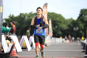 BIB: 371
                            <button type="button" onclick="openModal(5136612)" class="btn btn-primary btn-sm float-right btn-popup" data-toggle="modal" data-target=".modal-high-quality">
                        <i class="fas fa-shopping-cart"></i> Add to Cart
                    </button>
                                            <button type="button" onclick="isThisMe(5136612, true)" class="btn btn-success btn-sm float-right btn-popup btn-isme hidden" data-toggle="tooltip" data-placement="bottom" title="นี่คือรูปของคุณใช่ไหม คลิกที่นี่เพื่อเอาเข้าอัลบั้ม">
                        <i class="fas fa-plus"></i> Add to album
                    </button>
                    <button type="button" onclick="isThisMe(5136612, false)" class="btn btn-warning btn-sm float-right btn-popup btn-isnotme hidden">
                        <i class="fas fa-ban"></i> Remove from album
                    </button>