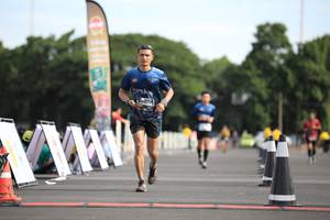 BIB: 
                            <button type="button" onclick="openModal(5123902)" class="btn btn-primary btn-sm float-right btn-popup" data-toggle="modal" data-target=".modal-high-quality">
                        <i class="fas fa-shopping-cart"></i> Add to Cart
                    </button>
                                            <button type="button" onclick="isThisMe(5123902, true)" class="btn btn-success btn-sm float-right btn-popup btn-isme hidden" data-toggle="tooltip" data-placement="bottom" title="นี่คือรูปของคุณใช่ไหม คลิกที่นี่เพื่อเอาเข้าอัลบั้ม">
                        <i class="fas fa-plus"></i> Add to album
                    </button>
                    <button type="button" onclick="isThisMe(5123902, false)" class="btn btn-warning btn-sm float-right btn-popup btn-isnotme hidden">
                        <i class="fas fa-ban"></i> Remove from album
                    </button>