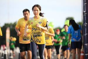 BIB: 0386
                            <button type="button" onclick="openModal(4968466)" class="btn btn-primary btn-sm float-right btn-popup" data-toggle="modal" data-target=".modal-high-quality">
                        <i class="fas fa-shopping-cart"></i> Add to Cart
                    </button>
                                            <button type="button" onclick="isThisMe(4968466, true)" class="btn btn-success btn-sm float-right btn-popup btn-isme hidden" data-toggle="tooltip" data-placement="bottom" title="นี่คือรูปของคุณใช่ไหม คลิกที่นี่เพื่อเอาเข้าอัลบั้ม">
                        <i class="fas fa-plus"></i> Add to album
                    </button>
                    <button type="button" onclick="isThisMe(4968466, false)" class="btn btn-warning btn-sm float-right btn-popup btn-isnotme hidden">
                        <i class="fas fa-ban"></i> Remove from album
                    </button>