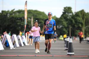 BIB: 0143
                            <button type="button" onclick="openModal(5125851)" class="btn btn-primary btn-sm float-right btn-popup" data-toggle="modal" data-target=".modal-high-quality">
                        <i class="fas fa-shopping-cart"></i> Add to Cart
                    </button>
                                            <button type="button" onclick="isThisMe(5125851, true)" class="btn btn-success btn-sm float-right btn-popup btn-isme hidden" data-toggle="tooltip" data-placement="bottom" title="นี่คือรูปของคุณใช่ไหม คลิกที่นี่เพื่อเอาเข้าอัลบั้ม">
                        <i class="fas fa-plus"></i> Add to album
                    </button>
                    <button type="button" onclick="isThisMe(5125851, false)" class="btn btn-warning btn-sm float-right btn-popup btn-isnotme hidden">
                        <i class="fas fa-ban"></i> Remove from album
                    </button>