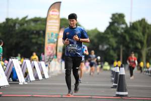 BIB: 0892, 
                            <button type="button" onclick="openModal(5125293)" class="btn btn-primary btn-sm float-right btn-popup" data-toggle="modal" data-target=".modal-high-quality">
                        <i class="fas fa-shopping-cart"></i> Add to Cart
                    </button>
                                            <button type="button" onclick="isThisMe(5125293, true)" class="btn btn-success btn-sm float-right btn-popup btn-isme hidden" data-toggle="tooltip" data-placement="bottom" title="นี่คือรูปของคุณใช่ไหม คลิกที่นี่เพื่อเอาเข้าอัลบั้ม">
                        <i class="fas fa-plus"></i> Add to album
                    </button>
                    <button type="button" onclick="isThisMe(5125293, false)" class="btn btn-warning btn-sm float-right btn-popup btn-isnotme hidden">
                        <i class="fas fa-ban"></i> Remove from album
                    </button>