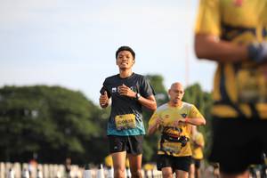 BIB: 0638, 213
                            <button type="button" onclick="openModal(4948152)" class="btn btn-primary btn-sm float-right btn-popup" data-toggle="modal" data-target=".modal-high-quality">
                        <i class="fas fa-shopping-cart"></i> Add to Cart
                    </button>
                                            <button type="button" onclick="isThisMe(4948152, true)" class="btn btn-success btn-sm float-right btn-popup btn-isme hidden" data-toggle="tooltip" data-placement="bottom" title="นี่คือรูปของคุณใช่ไหม คลิกที่นี่เพื่อเอาเข้าอัลบั้ม">
                        <i class="fas fa-plus"></i> Add to album
                    </button>
                    <button type="button" onclick="isThisMe(4948152, false)" class="btn btn-warning btn-sm float-right btn-popup btn-isnotme hidden">
                        <i class="fas fa-ban"></i> Remove from album
                    </button>