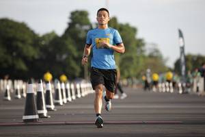 BIB: 
                            <button type="button" onclick="openModal(4947659)" class="btn btn-primary btn-sm float-right btn-popup" data-toggle="modal" data-target=".modal-high-quality">
                        <i class="fas fa-shopping-cart"></i> Add to Cart
                    </button>
                                            <button type="button" onclick="isThisMe(4947659, true)" class="btn btn-success btn-sm float-right btn-popup btn-isme hidden" data-toggle="tooltip" data-placement="bottom" title="นี่คือรูปของคุณใช่ไหม คลิกที่นี่เพื่อเอาเข้าอัลบั้ม">
                        <i class="fas fa-plus"></i> Add to album
                    </button>
                    <button type="button" onclick="isThisMe(4947659, false)" class="btn btn-warning btn-sm float-right btn-popup btn-isnotme hidden">
                        <i class="fas fa-ban"></i> Remove from album
                    </button>