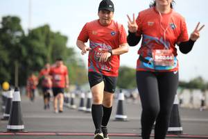 BIB: 0244
                            <button type="button" onclick="openModal(5108825)" class="btn btn-primary btn-sm float-right btn-popup" data-toggle="modal" data-target=".modal-high-quality">
                        <i class="fas fa-shopping-cart"></i> Add to Cart
                    </button>
                                            <button type="button" onclick="isThisMe(5108825, true)" class="btn btn-success btn-sm float-right btn-popup btn-isme hidden" data-toggle="tooltip" data-placement="bottom" title="นี่คือรูปของคุณใช่ไหม คลิกที่นี่เพื่อเอาเข้าอัลบั้ม">
                        <i class="fas fa-plus"></i> Add to album
                    </button>
                    <button type="button" onclick="isThisMe(5108825, false)" class="btn btn-warning btn-sm float-right btn-popup btn-isnotme hidden">
                        <i class="fas fa-ban"></i> Remove from album
                    </button>