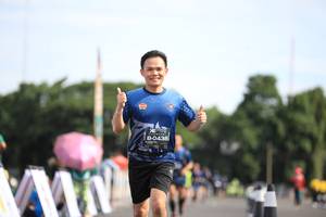 BIB: 0438
                            <button type="button" onclick="openModal(5128236)" class="btn btn-primary btn-sm float-right btn-popup" data-toggle="modal" data-target=".modal-high-quality">
                        <i class="fas fa-shopping-cart"></i> Add to Cart
                    </button>
                                            <button type="button" onclick="isThisMe(5128236, true)" class="btn btn-success btn-sm float-right btn-popup btn-isme hidden" data-toggle="tooltip" data-placement="bottom" title="นี่คือรูปของคุณใช่ไหม คลิกที่นี่เพื่อเอาเข้าอัลบั้ม">
                        <i class="fas fa-plus"></i> Add to album
                    </button>
                    <button type="button" onclick="isThisMe(5128236, false)" class="btn btn-warning btn-sm float-right btn-popup btn-isnotme hidden">
                        <i class="fas fa-ban"></i> Remove from album
                    </button>