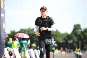 BIB: 1109
                            <button type="button" onclick="openModal(5136880)" class="btn btn-primary btn-sm float-right btn-popup" data-toggle="modal" data-target=".modal-high-quality">
                        <i class="fas fa-shopping-cart"></i> Add to Cart
                    </button>
                                            <button type="button" onclick="isThisMe(5136880, true)" class="btn btn-success btn-sm float-right btn-popup btn-isme hidden" data-toggle="tooltip" data-placement="bottom" title="นี่คือรูปของคุณใช่ไหม คลิกที่นี่เพื่อเอาเข้าอัลบั้ม">
                        <i class="fas fa-plus"></i> Add to album
                    </button>
                    <button type="button" onclick="isThisMe(5136880, false)" class="btn btn-warning btn-sm float-right btn-popup btn-isnotme hidden">
                        <i class="fas fa-ban"></i> Remove from album
                    </button>