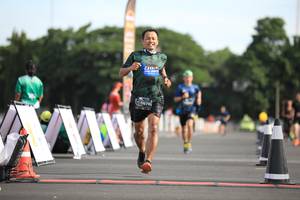 BIB: 
                            <button type="button" onclick="openModal(5106089)" class="btn btn-primary btn-sm float-right btn-popup" data-toggle="modal" data-target=".modal-high-quality">
                        <i class="fas fa-shopping-cart"></i> Add to Cart
                    </button>
                                            <button type="button" onclick="isThisMe(5106089, true)" class="btn btn-success btn-sm float-right btn-popup btn-isme hidden" data-toggle="tooltip" data-placement="bottom" title="นี่คือรูปของคุณใช่ไหม คลิกที่นี่เพื่อเอาเข้าอัลบั้ม">
                        <i class="fas fa-plus"></i> Add to album
                    </button>
                    <button type="button" onclick="isThisMe(5106089, false)" class="btn btn-warning btn-sm float-right btn-popup btn-isnotme hidden">
                        <i class="fas fa-ban"></i> Remove from album
                    </button>