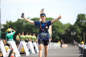 BIB: 0916
                            <button type="button" onclick="openModal(5136738)" class="btn btn-primary btn-sm float-right btn-popup" data-toggle="modal" data-target=".modal-high-quality">
                        <i class="fas fa-shopping-cart"></i> Add to Cart
                    </button>
                                            <button type="button" onclick="isThisMe(5136738, true)" class="btn btn-success btn-sm float-right btn-popup btn-isme hidden" data-toggle="tooltip" data-placement="bottom" title="นี่คือรูปของคุณใช่ไหม คลิกที่นี่เพื่อเอาเข้าอัลบั้ม">
                        <i class="fas fa-plus"></i> Add to album
                    </button>
                    <button type="button" onclick="isThisMe(5136738, false)" class="btn btn-warning btn-sm float-right btn-popup btn-isnotme hidden">
                        <i class="fas fa-ban"></i> Remove from album
                    </button>