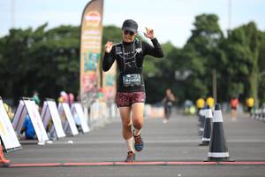 BIB: 0406
                            <button type="button" onclick="openModal(5126002)" class="btn btn-primary btn-sm float-right btn-popup" data-toggle="modal" data-target=".modal-high-quality">
                        <i class="fas fa-shopping-cart"></i> Add to Cart
                    </button>
                                            <button type="button" onclick="isThisMe(5126002, true)" class="btn btn-success btn-sm float-right btn-popup btn-isme hidden" data-toggle="tooltip" data-placement="bottom" title="นี่คือรูปของคุณใช่ไหม คลิกที่นี่เพื่อเอาเข้าอัลบั้ม">
                        <i class="fas fa-plus"></i> Add to album
                    </button>
                    <button type="button" onclick="isThisMe(5126002, false)" class="btn btn-warning btn-sm float-right btn-popup btn-isnotme hidden">
                        <i class="fas fa-ban"></i> Remove from album
                    </button>