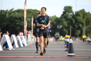 BIB: 
                            <button type="button" onclick="openModal(5127588)" class="btn btn-primary btn-sm float-right btn-popup" data-toggle="modal" data-target=".modal-high-quality">
                        <i class="fas fa-shopping-cart"></i> Add to Cart
                    </button>
                                            <button type="button" onclick="isThisMe(5127588, true)" class="btn btn-success btn-sm float-right btn-popup btn-isme hidden" data-toggle="tooltip" data-placement="bottom" title="นี่คือรูปของคุณใช่ไหม คลิกที่นี่เพื่อเอาเข้าอัลบั้ม">
                        <i class="fas fa-plus"></i> Add to album
                    </button>
                    <button type="button" onclick="isThisMe(5127588, false)" class="btn btn-warning btn-sm float-right btn-popup btn-isnotme hidden">
                        <i class="fas fa-ban"></i> Remove from album
                    </button>