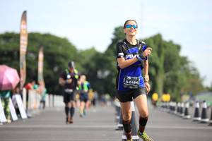 BIB: 0184
                            <button type="button" onclick="openModal(5129038)" class="btn btn-primary btn-sm float-right btn-popup" data-toggle="modal" data-target=".modal-high-quality">
                        <i class="fas fa-shopping-cart"></i> Add to Cart
                    </button>
                                            <button type="button" onclick="isThisMe(5129038, true)" class="btn btn-success btn-sm float-right btn-popup btn-isme hidden" data-toggle="tooltip" data-placement="bottom" title="นี่คือรูปของคุณใช่ไหม คลิกที่นี่เพื่อเอาเข้าอัลบั้ม">
                        <i class="fas fa-plus"></i> Add to album
                    </button>
                    <button type="button" onclick="isThisMe(5129038, false)" class="btn btn-warning btn-sm float-right btn-popup btn-isnotme hidden">
                        <i class="fas fa-ban"></i> Remove from album
                    </button>