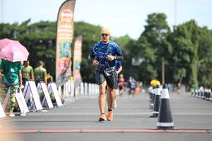 BIB: 
                            <button type="button" onclick="openModal(5136803)" class="btn btn-primary btn-sm float-right btn-popup" data-toggle="modal" data-target=".modal-high-quality">
                        <i class="fas fa-shopping-cart"></i> Add to Cart
                    </button>
                                            <button type="button" onclick="isThisMe(5136803, true)" class="btn btn-success btn-sm float-right btn-popup btn-isme hidden" data-toggle="tooltip" data-placement="bottom" title="นี่คือรูปของคุณใช่ไหม คลิกที่นี่เพื่อเอาเข้าอัลบั้ม">
                        <i class="fas fa-plus"></i> Add to album
                    </button>
                    <button type="button" onclick="isThisMe(5136803, false)" class="btn btn-warning btn-sm float-right btn-popup btn-isnotme hidden">
                        <i class="fas fa-ban"></i> Remove from album
                    </button>