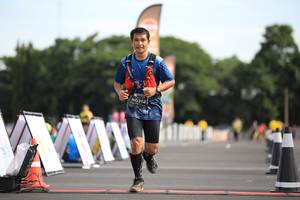 BIB: 0312
                            <button type="button" onclick="openModal(5126240)" class="btn btn-primary btn-sm float-right btn-popup" data-toggle="modal" data-target=".modal-high-quality">
                        <i class="fas fa-shopping-cart"></i> Add to Cart
                    </button>
                                            <button type="button" onclick="isThisMe(5126240, true)" class="btn btn-success btn-sm float-right btn-popup btn-isme hidden" data-toggle="tooltip" data-placement="bottom" title="นี่คือรูปของคุณใช่ไหม คลิกที่นี่เพื่อเอาเข้าอัลบั้ม">
                        <i class="fas fa-plus"></i> Add to album
                    </button>
                    <button type="button" onclick="isThisMe(5126240, false)" class="btn btn-warning btn-sm float-right btn-popup btn-isnotme hidden">
                        <i class="fas fa-ban"></i> Remove from album
                    </button>