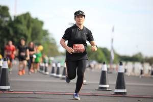 BIB: 0297
                            <button type="button" onclick="openModal(5106364)" class="btn btn-primary btn-sm float-right btn-popup" data-toggle="modal" data-target=".modal-high-quality">
                        <i class="fas fa-shopping-cart"></i> Add to Cart
                    </button>
                                            <button type="button" onclick="isThisMe(5106364, true)" class="btn btn-success btn-sm float-right btn-popup btn-isme hidden" data-toggle="tooltip" data-placement="bottom" title="นี่คือรูปของคุณใช่ไหม คลิกที่นี่เพื่อเอาเข้าอัลบั้ม">
                        <i class="fas fa-plus"></i> Add to album
                    </button>
                    <button type="button" onclick="isThisMe(5106364, false)" class="btn btn-warning btn-sm float-right btn-popup btn-isnotme hidden">
                        <i class="fas fa-ban"></i> Remove from album
                    </button>