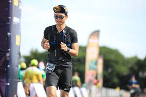 BIB: 0102
                            <button type="button" onclick="openModal(5136767)" class="btn btn-primary btn-sm float-right btn-popup" data-toggle="modal" data-target=".modal-high-quality">
                        <i class="fas fa-shopping-cart"></i> Add to Cart
                    </button>
                                            <button type="button" onclick="isThisMe(5136767, true)" class="btn btn-success btn-sm float-right btn-popup btn-isme hidden" data-toggle="tooltip" data-placement="bottom" title="นี่คือรูปของคุณใช่ไหม คลิกที่นี่เพื่อเอาเข้าอัลบั้ม">
                        <i class="fas fa-plus"></i> Add to album
                    </button>
                    <button type="button" onclick="isThisMe(5136767, false)" class="btn btn-warning btn-sm float-right btn-popup btn-isnotme hidden">
                        <i class="fas fa-ban"></i> Remove from album
                    </button>