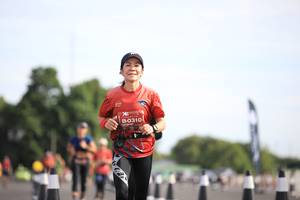 BIB: 0310
                            <button type="button" onclick="openModal(5101298)" class="btn btn-primary btn-sm float-right btn-popup" data-toggle="modal" data-target=".modal-high-quality">
                        <i class="fas fa-shopping-cart"></i> Add to Cart
                    </button>
                                            <button type="button" onclick="isThisMe(5101298, true)" class="btn btn-success btn-sm float-right btn-popup btn-isme hidden" data-toggle="tooltip" data-placement="bottom" title="นี่คือรูปของคุณใช่ไหม คลิกที่นี่เพื่อเอาเข้าอัลบั้ม">
                        <i class="fas fa-plus"></i> Add to album
                    </button>
                    <button type="button" onclick="isThisMe(5101298, false)" class="btn btn-warning btn-sm float-right btn-popup btn-isnotme hidden">
                        <i class="fas fa-ban"></i> Remove from album
                    </button>