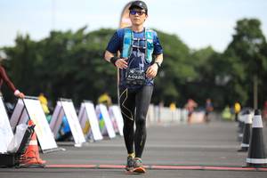 BIB: 50220
                            <button type="button" onclick="openModal(5123752)" class="btn btn-primary btn-sm float-right btn-popup" data-toggle="modal" data-target=".modal-high-quality">
                        <i class="fas fa-shopping-cart"></i> Add to Cart
                    </button>
                                            <button type="button" onclick="isThisMe(5123752, true)" class="btn btn-success btn-sm float-right btn-popup btn-isme hidden" data-toggle="tooltip" data-placement="bottom" title="นี่คือรูปของคุณใช่ไหม คลิกที่นี่เพื่อเอาเข้าอัลบั้ม">
                        <i class="fas fa-plus"></i> Add to album
                    </button>
                    <button type="button" onclick="isThisMe(5123752, false)" class="btn btn-warning btn-sm float-right btn-popup btn-isnotme hidden">
                        <i class="fas fa-ban"></i> Remove from album
                    </button>