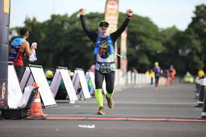 BIB: 1079
                            <button type="button" onclick="openModal(5108261)" class="btn btn-primary btn-sm float-right btn-popup" data-toggle="modal" data-target=".modal-high-quality">
                        <i class="fas fa-shopping-cart"></i> Add to Cart
                    </button>
                                            <button type="button" onclick="isThisMe(5108261, true)" class="btn btn-success btn-sm float-right btn-popup btn-isme hidden" data-toggle="tooltip" data-placement="bottom" title="นี่คือรูปของคุณใช่ไหม คลิกที่นี่เพื่อเอาเข้าอัลบั้ม">
                        <i class="fas fa-plus"></i> Add to album
                    </button>
                    <button type="button" onclick="isThisMe(5108261, false)" class="btn btn-warning btn-sm float-right btn-popup btn-isnotme hidden">
                        <i class="fas fa-ban"></i> Remove from album
                    </button>