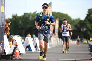 BIB: 0743
                            <button type="button" onclick="openModal(5127813)" class="btn btn-primary btn-sm float-right btn-popup" data-toggle="modal" data-target=".modal-high-quality">
                        <i class="fas fa-shopping-cart"></i> Add to Cart
                    </button>
                                            <button type="button" onclick="isThisMe(5127813, true)" class="btn btn-success btn-sm float-right btn-popup btn-isme hidden" data-toggle="tooltip" data-placement="bottom" title="นี่คือรูปของคุณใช่ไหม คลิกที่นี่เพื่อเอาเข้าอัลบั้ม">
                        <i class="fas fa-plus"></i> Add to album
                    </button>
                    <button type="button" onclick="isThisMe(5127813, false)" class="btn btn-warning btn-sm float-right btn-popup btn-isnotme hidden">
                        <i class="fas fa-ban"></i> Remove from album
                    </button>