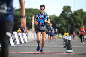 BIB: 1013
                            <button type="button" onclick="openModal(5125456)" class="btn btn-primary btn-sm float-right btn-popup" data-toggle="modal" data-target=".modal-high-quality">
                        <i class="fas fa-shopping-cart"></i> Add to Cart
                    </button>
                                            <button type="button" onclick="isThisMe(5125456, true)" class="btn btn-success btn-sm float-right btn-popup btn-isme hidden" data-toggle="tooltip" data-placement="bottom" title="นี่คือรูปของคุณใช่ไหม คลิกที่นี่เพื่อเอาเข้าอัลบั้ม">
                        <i class="fas fa-plus"></i> Add to album
                    </button>
                    <button type="button" onclick="isThisMe(5125456, false)" class="btn btn-warning btn-sm float-right btn-popup btn-isnotme hidden">
                        <i class="fas fa-ban"></i> Remove from album
                    </button>