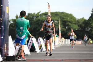 BIB: 
                            <button type="button" onclick="openModal(5100318)" class="btn btn-primary btn-sm float-right btn-popup" data-toggle="modal" data-target=".modal-high-quality">
                        <i class="fas fa-shopping-cart"></i> Add to Cart
                    </button>
                                            <button type="button" onclick="isThisMe(5100318, true)" class="btn btn-success btn-sm float-right btn-popup btn-isme hidden" data-toggle="tooltip" data-placement="bottom" title="นี่คือรูปของคุณใช่ไหม คลิกที่นี่เพื่อเอาเข้าอัลบั้ม">
                        <i class="fas fa-plus"></i> Add to album
                    </button>
                    <button type="button" onclick="isThisMe(5100318, false)" class="btn btn-warning btn-sm float-right btn-popup btn-isnotme hidden">
                        <i class="fas fa-ban"></i> Remove from album
                    </button>