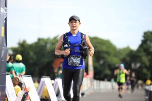 BIB: 1000
                            <button type="button" onclick="openModal(5136541)" class="btn btn-primary btn-sm float-right btn-popup" data-toggle="modal" data-target=".modal-high-quality">
                        <i class="fas fa-shopping-cart"></i> Add to Cart
                    </button>
                                            <button type="button" onclick="isThisMe(5136541, true)" class="btn btn-success btn-sm float-right btn-popup btn-isme hidden" data-toggle="tooltip" data-placement="bottom" title="นี่คือรูปของคุณใช่ไหม คลิกที่นี่เพื่อเอาเข้าอัลบั้ม">
                        <i class="fas fa-plus"></i> Add to album
                    </button>
                    <button type="button" onclick="isThisMe(5136541, false)" class="btn btn-warning btn-sm float-right btn-popup btn-isnotme hidden">
                        <i class="fas fa-ban"></i> Remove from album
                    </button>