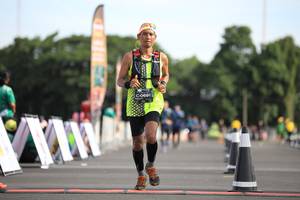 BIB: 0691
                            <button type="button" onclick="openModal(5105183)" class="btn btn-primary btn-sm float-right btn-popup" data-toggle="modal" data-target=".modal-high-quality">
                        <i class="fas fa-shopping-cart"></i> Add to Cart
                    </button>
                                            <button type="button" onclick="isThisMe(5105183, true)" class="btn btn-success btn-sm float-right btn-popup btn-isme hidden" data-toggle="tooltip" data-placement="bottom" title="นี่คือรูปของคุณใช่ไหม คลิกที่นี่เพื่อเอาเข้าอัลบั้ม">
                        <i class="fas fa-plus"></i> Add to album
                    </button>
                    <button type="button" onclick="isThisMe(5105183, false)" class="btn btn-warning btn-sm float-right btn-popup btn-isnotme hidden">
                        <i class="fas fa-ban"></i> Remove from album
                    </button>