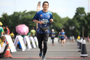 BIB: 0178
                            <button type="button" onclick="openModal(5136432)" class="btn btn-primary btn-sm float-right btn-popup" data-toggle="modal" data-target=".modal-high-quality">
                        <i class="fas fa-shopping-cart"></i> Add to Cart
                    </button>
                                            <button type="button" onclick="isThisMe(5136432, true)" class="btn btn-success btn-sm float-right btn-popup btn-isme hidden" data-toggle="tooltip" data-placement="bottom" title="นี่คือรูปของคุณใช่ไหม คลิกที่นี่เพื่อเอาเข้าอัลบั้ม">
                        <i class="fas fa-plus"></i> Add to album
                    </button>
                    <button type="button" onclick="isThisMe(5136432, false)" class="btn btn-warning btn-sm float-right btn-popup btn-isnotme hidden">
                        <i class="fas fa-ban"></i> Remove from album
                    </button>