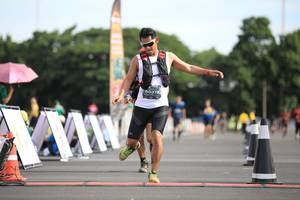 BIB: 0378
                            <button type="button" onclick="openModal(5127835)" class="btn btn-primary btn-sm float-right btn-popup" data-toggle="modal" data-target=".modal-high-quality">
                        <i class="fas fa-shopping-cart"></i> Add to Cart
                    </button>
                                            <button type="button" onclick="isThisMe(5127835, true)" class="btn btn-success btn-sm float-right btn-popup btn-isme hidden" data-toggle="tooltip" data-placement="bottom" title="นี่คือรูปของคุณใช่ไหม คลิกที่นี่เพื่อเอาเข้าอัลบั้ม">
                        <i class="fas fa-plus"></i> Add to album
                    </button>
                    <button type="button" onclick="isThisMe(5127835, false)" class="btn btn-warning btn-sm float-right btn-popup btn-isnotme hidden">
                        <i class="fas fa-ban"></i> Remove from album
                    </button>