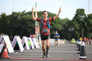 BIB: 0214
                            <button type="button" onclick="openModal(5123119)" class="btn btn-primary btn-sm float-right btn-popup" data-toggle="modal" data-target=".modal-high-quality">
                        <i class="fas fa-shopping-cart"></i> Add to Cart
                    </button>
                                            <button type="button" onclick="isThisMe(5123119, true)" class="btn btn-success btn-sm float-right btn-popup btn-isme hidden" data-toggle="tooltip" data-placement="bottom" title="นี่คือรูปของคุณใช่ไหม คลิกที่นี่เพื่อเอาเข้าอัลบั้ม">
                        <i class="fas fa-plus"></i> Add to album
                    </button>
                    <button type="button" onclick="isThisMe(5123119, false)" class="btn btn-warning btn-sm float-right btn-popup btn-isnotme hidden">
                        <i class="fas fa-ban"></i> Remove from album
                    </button>