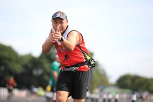 BIB: 043
                            <button type="button" onclick="openModal(5127290)" class="btn btn-primary btn-sm float-right btn-popup" data-toggle="modal" data-target=".modal-high-quality">
                        <i class="fas fa-shopping-cart"></i> Add to Cart
                    </button>
                                            <button type="button" onclick="isThisMe(5127290, true)" class="btn btn-success btn-sm float-right btn-popup btn-isme hidden" data-toggle="tooltip" data-placement="bottom" title="นี่คือรูปของคุณใช่ไหม คลิกที่นี่เพื่อเอาเข้าอัลบั้ม">
                        <i class="fas fa-plus"></i> Add to album
                    </button>
                    <button type="button" onclick="isThisMe(5127290, false)" class="btn btn-warning btn-sm float-right btn-popup btn-isnotme hidden">
                        <i class="fas fa-ban"></i> Remove from album
                    </button>