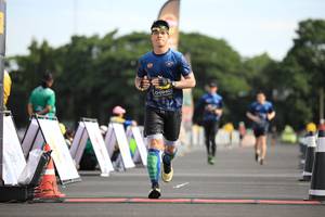 BIB: 940
                            <button type="button" onclick="openModal(5109574)" class="btn btn-primary btn-sm float-right btn-popup" data-toggle="modal" data-target=".modal-high-quality">
                        <i class="fas fa-shopping-cart"></i> Add to Cart
                    </button>
                                            <button type="button" onclick="isThisMe(5109574, true)" class="btn btn-success btn-sm float-right btn-popup btn-isme hidden" data-toggle="tooltip" data-placement="bottom" title="นี่คือรูปของคุณใช่ไหม คลิกที่นี่เพื่อเอาเข้าอัลบั้ม">
                        <i class="fas fa-plus"></i> Add to album
                    </button>
                    <button type="button" onclick="isThisMe(5109574, false)" class="btn btn-warning btn-sm float-right btn-popup btn-isnotme hidden">
                        <i class="fas fa-ban"></i> Remove from album
                    </button>