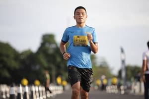 BIB: 1325, 
                            <button type="button" onclick="openModal(4947686)" class="btn btn-primary btn-sm float-right btn-popup" data-toggle="modal" data-target=".modal-high-quality">
                        <i class="fas fa-shopping-cart"></i> Add to Cart
                    </button>
                                            <button type="button" onclick="isThisMe(4947686, true)" class="btn btn-success btn-sm float-right btn-popup btn-isme hidden" data-toggle="tooltip" data-placement="bottom" title="นี่คือรูปของคุณใช่ไหม คลิกที่นี่เพื่อเอาเข้าอัลบั้ม">
                        <i class="fas fa-plus"></i> Add to album
                    </button>
                    <button type="button" onclick="isThisMe(4947686, false)" class="btn btn-warning btn-sm float-right btn-popup btn-isnotme hidden">
                        <i class="fas fa-ban"></i> Remove from album
                    </button>