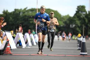 BIB: 0829
                            <button type="button" onclick="openModal(5127705)" class="btn btn-primary btn-sm float-right btn-popup" data-toggle="modal" data-target=".modal-high-quality">
                        <i class="fas fa-shopping-cart"></i> Add to Cart
                    </button>
                                            <button type="button" onclick="isThisMe(5127705, true)" class="btn btn-success btn-sm float-right btn-popup btn-isme hidden" data-toggle="tooltip" data-placement="bottom" title="นี่คือรูปของคุณใช่ไหม คลิกที่นี่เพื่อเอาเข้าอัลบั้ม">
                        <i class="fas fa-plus"></i> Add to album
                    </button>
                    <button type="button" onclick="isThisMe(5127705, false)" class="btn btn-warning btn-sm float-right btn-popup btn-isnotme hidden">
                        <i class="fas fa-ban"></i> Remove from album
                    </button>