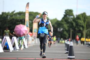 BIB: 0306
                            <button type="button" onclick="openModal(5128180)" class="btn btn-primary btn-sm float-right btn-popup" data-toggle="modal" data-target=".modal-high-quality">
                        <i class="fas fa-shopping-cart"></i> Add to Cart
                    </button>
                                            <button type="button" onclick="isThisMe(5128180, true)" class="btn btn-success btn-sm float-right btn-popup btn-isme hidden" data-toggle="tooltip" data-placement="bottom" title="นี่คือรูปของคุณใช่ไหม คลิกที่นี่เพื่อเอาเข้าอัลบั้ม">
                        <i class="fas fa-plus"></i> Add to album
                    </button>
                    <button type="button" onclick="isThisMe(5128180, false)" class="btn btn-warning btn-sm float-right btn-popup btn-isnotme hidden">
                        <i class="fas fa-ban"></i> Remove from album
                    </button>