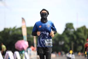 BIB: 0432
                            <button type="button" onclick="openModal(5128442)" class="btn btn-primary btn-sm float-right btn-popup" data-toggle="modal" data-target=".modal-high-quality">
                        <i class="fas fa-shopping-cart"></i> Add to Cart
                    </button>
                                            <button type="button" onclick="isThisMe(5128442, true)" class="btn btn-success btn-sm float-right btn-popup btn-isme hidden" data-toggle="tooltip" data-placement="bottom" title="นี่คือรูปของคุณใช่ไหม คลิกที่นี่เพื่อเอาเข้าอัลบั้ม">
                        <i class="fas fa-plus"></i> Add to album
                    </button>
                    <button type="button" onclick="isThisMe(5128442, false)" class="btn btn-warning btn-sm float-right btn-popup btn-isnotme hidden">
                        <i class="fas fa-ban"></i> Remove from album
                    </button>