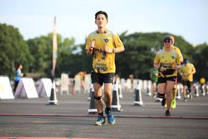 BIB: 0294
                            <button type="button" onclick="openModal(4954410)" class="btn btn-primary btn-sm float-right btn-popup" data-toggle="modal" data-target=".modal-high-quality">
                        <i class="fas fa-shopping-cart"></i> Add to Cart
                    </button>
                                            <button type="button" onclick="isThisMe(4954410, true)" class="btn btn-success btn-sm float-right btn-popup btn-isme hidden" data-toggle="tooltip" data-placement="bottom" title="นี่คือรูปของคุณใช่ไหม คลิกที่นี่เพื่อเอาเข้าอัลบั้ม">
                        <i class="fas fa-plus"></i> Add to album
                    </button>
                    <button type="button" onclick="isThisMe(4954410, false)" class="btn btn-warning btn-sm float-right btn-popup btn-isnotme hidden">
                        <i class="fas fa-ban"></i> Remove from album
                    </button>