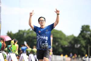 BIB: 1036
                            <button type="button" onclick="openModal(5136939)" class="btn btn-primary btn-sm float-right btn-popup" data-toggle="modal" data-target=".modal-high-quality">
                        <i class="fas fa-shopping-cart"></i> Add to Cart
                    </button>
                                            <button type="button" onclick="isThisMe(5136939, true)" class="btn btn-success btn-sm float-right btn-popup btn-isme hidden" data-toggle="tooltip" data-placement="bottom" title="นี่คือรูปของคุณใช่ไหม คลิกที่นี่เพื่อเอาเข้าอัลบั้ม">
                        <i class="fas fa-plus"></i> Add to album
                    </button>
                    <button type="button" onclick="isThisMe(5136939, false)" class="btn btn-warning btn-sm float-right btn-popup btn-isnotme hidden">
                        <i class="fas fa-ban"></i> Remove from album
                    </button>