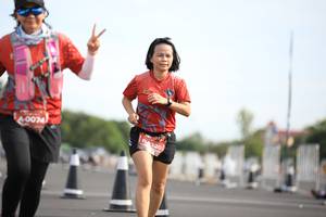 BIB: 0074, 320
                            <button type="button" onclick="openModal(5109828)" class="btn btn-primary btn-sm float-right btn-popup" data-toggle="modal" data-target=".modal-high-quality">
                        <i class="fas fa-shopping-cart"></i> Add to Cart
                    </button>
                                            <button type="button" onclick="isThisMe(5109828, true)" class="btn btn-success btn-sm float-right btn-popup btn-isme hidden" data-toggle="tooltip" data-placement="bottom" title="นี่คือรูปของคุณใช่ไหม คลิกที่นี่เพื่อเอาเข้าอัลบั้ม">
                        <i class="fas fa-plus"></i> Add to album
                    </button>
                    <button type="button" onclick="isThisMe(5109828, false)" class="btn btn-warning btn-sm float-right btn-popup btn-isnotme hidden">
                        <i class="fas fa-ban"></i> Remove from album
                    </button>