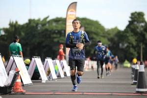 BIB: 
                            <button type="button" onclick="openModal(5105302)" class="btn btn-primary btn-sm float-right btn-popup" data-toggle="modal" data-target=".modal-high-quality">
                        <i class="fas fa-shopping-cart"></i> Add to Cart
                    </button>
                                            <button type="button" onclick="isThisMe(5105302, true)" class="btn btn-success btn-sm float-right btn-popup btn-isme hidden" data-toggle="tooltip" data-placement="bottom" title="นี่คือรูปของคุณใช่ไหม คลิกที่นี่เพื่อเอาเข้าอัลบั้ม">
                        <i class="fas fa-plus"></i> Add to album
                    </button>
                    <button type="button" onclick="isThisMe(5105302, false)" class="btn btn-warning btn-sm float-right btn-popup btn-isnotme hidden">
                        <i class="fas fa-ban"></i> Remove from album
                    </button>