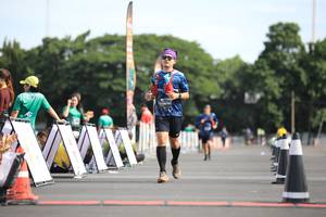 BIB: 830
                            <button type="button" onclick="openModal(5136671)" class="btn btn-primary btn-sm float-right btn-popup" data-toggle="modal" data-target=".modal-high-quality">
                        <i class="fas fa-shopping-cart"></i> Add to Cart
                    </button>
                                            <button type="button" onclick="isThisMe(5136671, true)" class="btn btn-success btn-sm float-right btn-popup btn-isme hidden" data-toggle="tooltip" data-placement="bottom" title="นี่คือรูปของคุณใช่ไหม คลิกที่นี่เพื่อเอาเข้าอัลบั้ม">
                        <i class="fas fa-plus"></i> Add to album
                    </button>
                    <button type="button" onclick="isThisMe(5136671, false)" class="btn btn-warning btn-sm float-right btn-popup btn-isnotme hidden">
                        <i class="fas fa-ban"></i> Remove from album
                    </button>