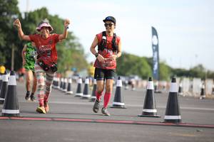 BIB: 423, 0110
                            <button type="button" onclick="openModal(5101696)" class="btn btn-primary btn-sm float-right btn-popup" data-toggle="modal" data-target=".modal-high-quality">
                        <i class="fas fa-shopping-cart"></i> Add to Cart
                    </button>
                                            <button type="button" onclick="isThisMe(5101696, true)" class="btn btn-success btn-sm float-right btn-popup btn-isme hidden" data-toggle="tooltip" data-placement="bottom" title="นี่คือรูปของคุณใช่ไหม คลิกที่นี่เพื่อเอาเข้าอัลบั้ม">
                        <i class="fas fa-plus"></i> Add to album
                    </button>
                    <button type="button" onclick="isThisMe(5101696, false)" class="btn btn-warning btn-sm float-right btn-popup btn-isnotme hidden">
                        <i class="fas fa-ban"></i> Remove from album
                    </button>