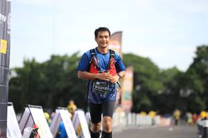 BIB: 0312
                            <button type="button" onclick="openModal(5126232)" class="btn btn-primary btn-sm float-right btn-popup" data-toggle="modal" data-target=".modal-high-quality">
                        <i class="fas fa-shopping-cart"></i> Add to Cart
                    </button>
                                            <button type="button" onclick="isThisMe(5126232, true)" class="btn btn-success btn-sm float-right btn-popup btn-isme hidden" data-toggle="tooltip" data-placement="bottom" title="นี่คือรูปของคุณใช่ไหม คลิกที่นี่เพื่อเอาเข้าอัลบั้ม">
                        <i class="fas fa-plus"></i> Add to album
                    </button>
                    <button type="button" onclick="isThisMe(5126232, false)" class="btn btn-warning btn-sm float-right btn-popup btn-isnotme hidden">
                        <i class="fas fa-ban"></i> Remove from album
                    </button>