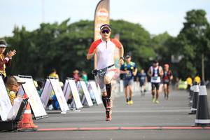 BIB: 
                            <button type="button" onclick="openModal(5127759)" class="btn btn-primary btn-sm float-right btn-popup" data-toggle="modal" data-target=".modal-high-quality">
                        <i class="fas fa-shopping-cart"></i> Add to Cart
                    </button>
                                            <button type="button" onclick="isThisMe(5127759, true)" class="btn btn-success btn-sm float-right btn-popup btn-isme hidden" data-toggle="tooltip" data-placement="bottom" title="นี่คือรูปของคุณใช่ไหม คลิกที่นี่เพื่อเอาเข้าอัลบั้ม">
                        <i class="fas fa-plus"></i> Add to album
                    </button>
                    <button type="button" onclick="isThisMe(5127759, false)" class="btn btn-warning btn-sm float-right btn-popup btn-isnotme hidden">
                        <i class="fas fa-ban"></i> Remove from album
                    </button>